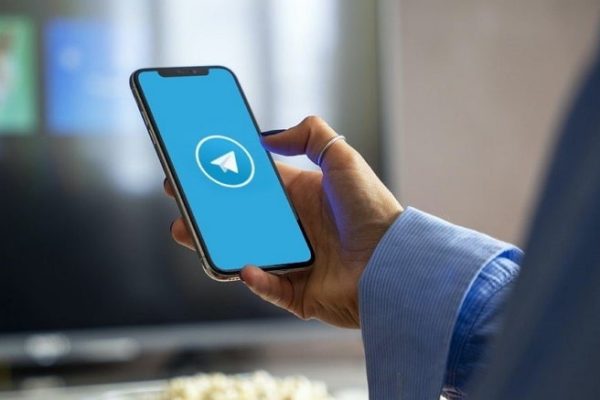 如何知道Telegram 某人是否在线上?